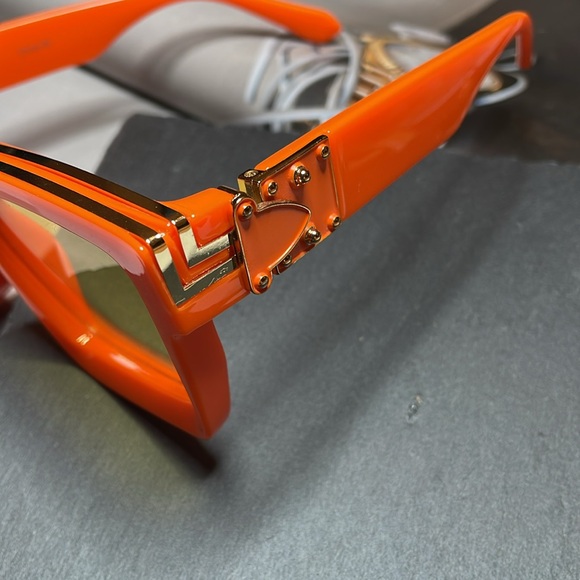 Orange and gold statement sunglasses - Picture 3 of 6